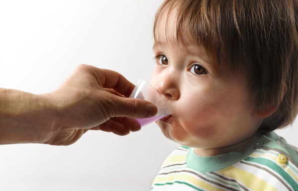 bolehkah-kanak-kanak-bawah-umur-2-tahun-minum-ubat-batuk